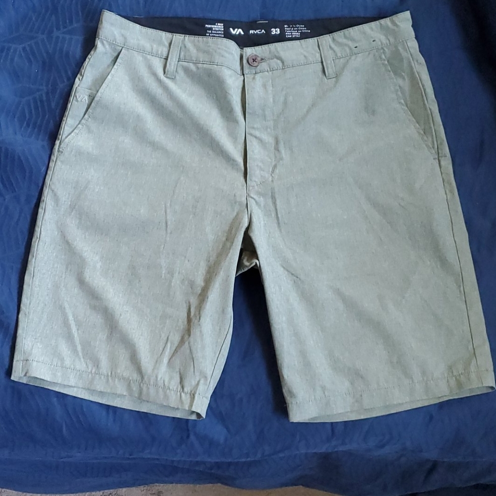 RVCA 4 Way Performance Stretch hybrid short sz 33